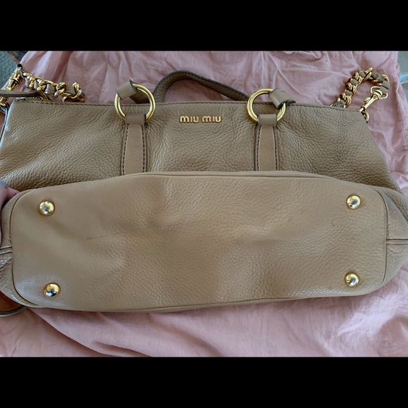 MIU MIU grain leather bag with strap tan - Picture 5 of 8